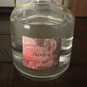 Brand new, Life in Lilac Cloud 9 diffuser in box